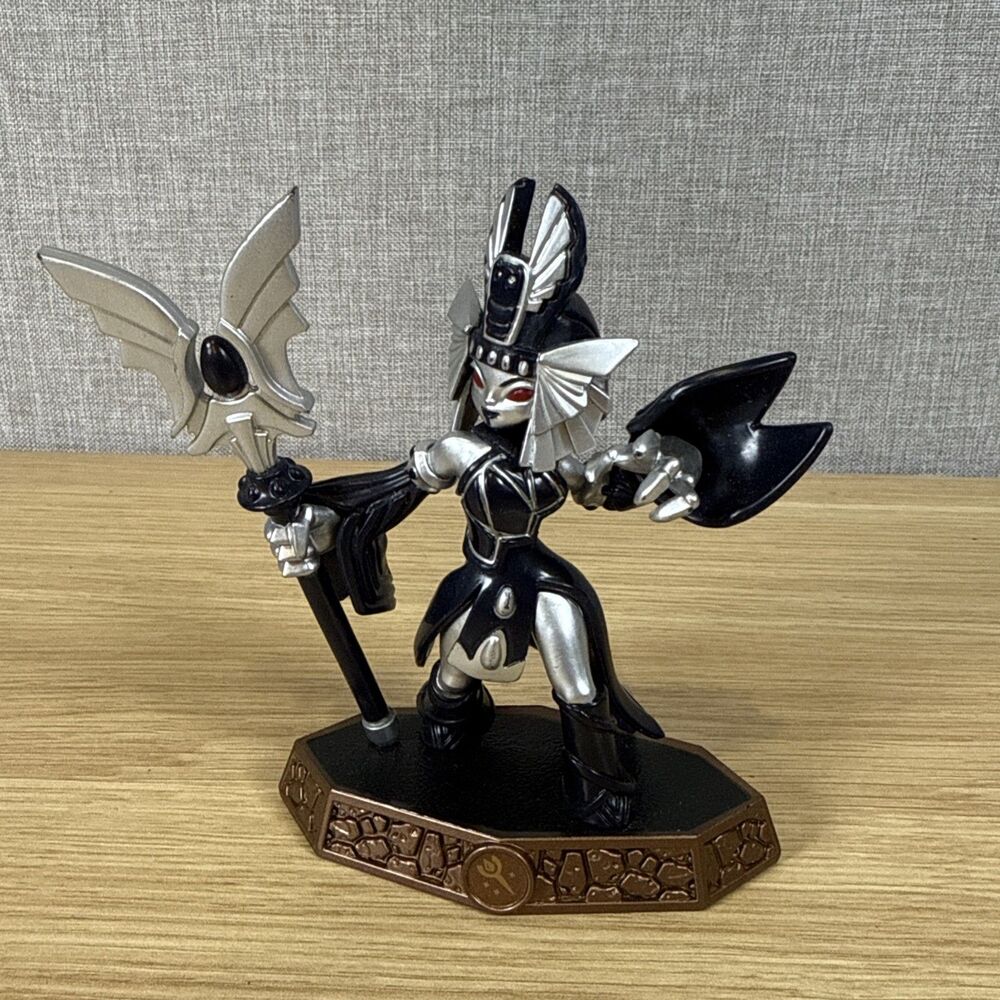 Skylanders Imaginators Dark Master Sensei Golden Queen Figure